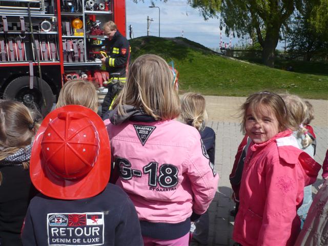 ’Hoe komt al het water in de brandweerauto?’