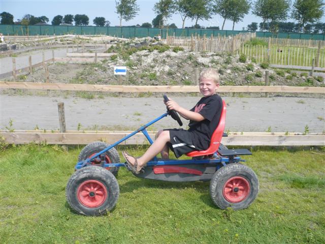 Bso Nes groep 4 start de vakantie in speelpark De Swaan! 