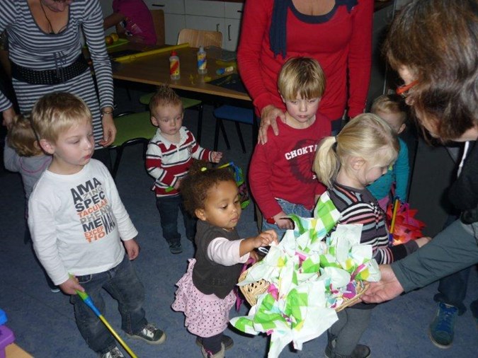 De kinderen van ’t Schommeltje zingen hun mooiste liedjes 