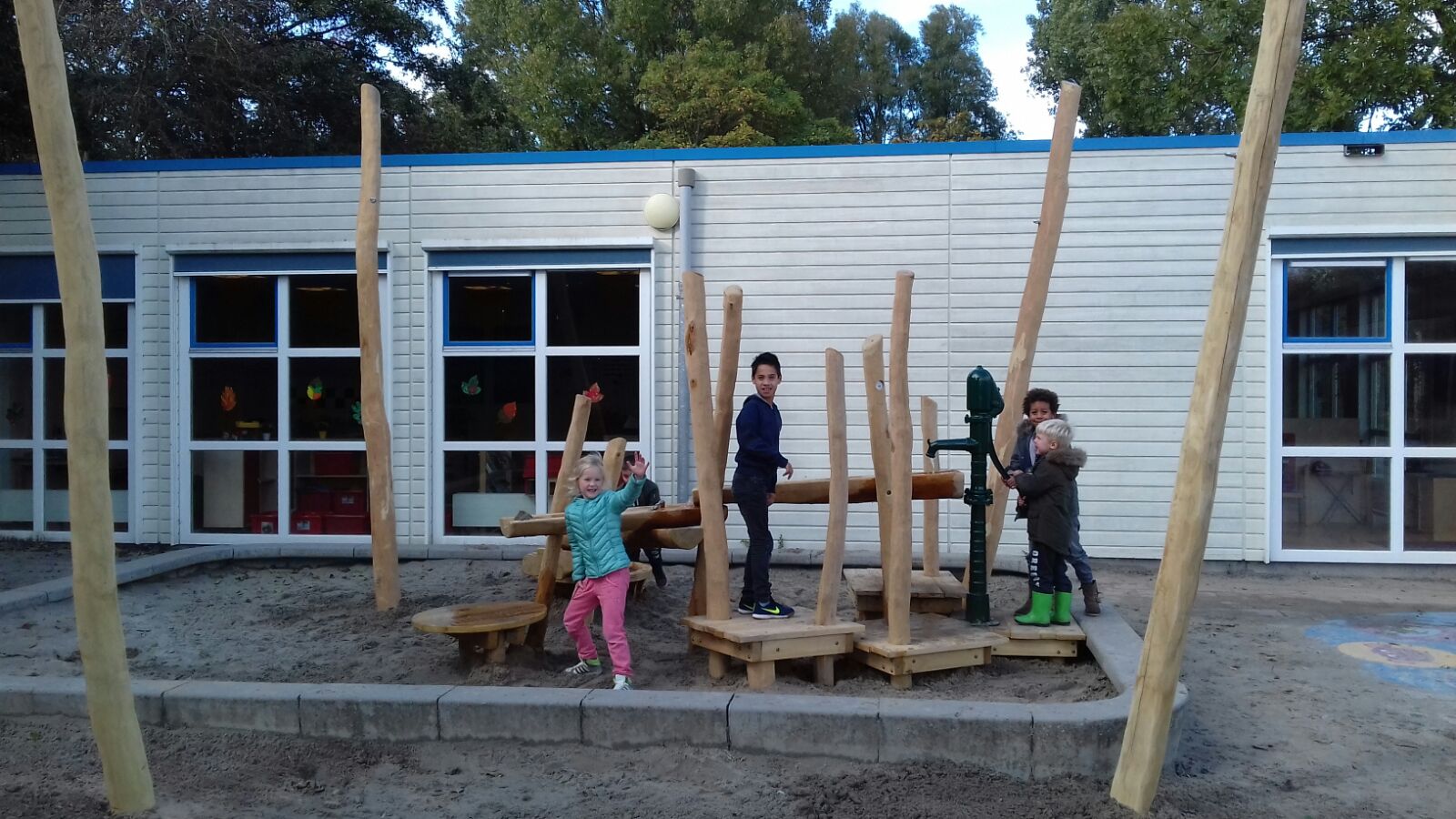 Natuurlijke buitenruimte voor bso Waldervaart!